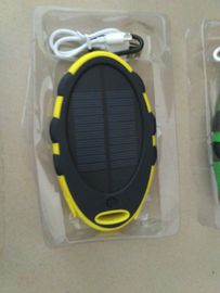 Universal Mini Waterproof Wholesale Portable Charger RoHS Solar Power Bank with Carabiner