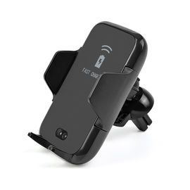 Popular Design and Hot Selling Multi-Function Fast Charging Wireless In-Car Phone Holder Charger for Iphone Xs